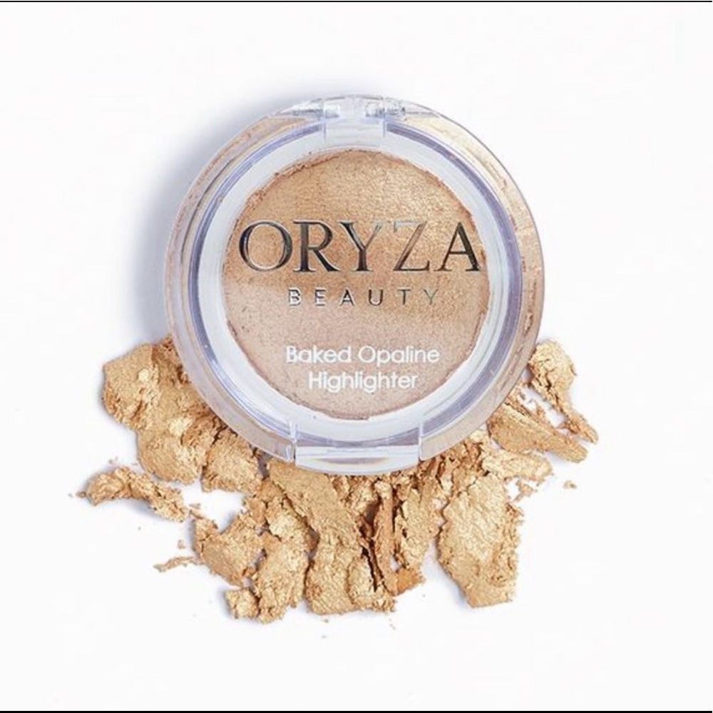 Oryza Beauty Sunkissed Baked Opaline Highlighter